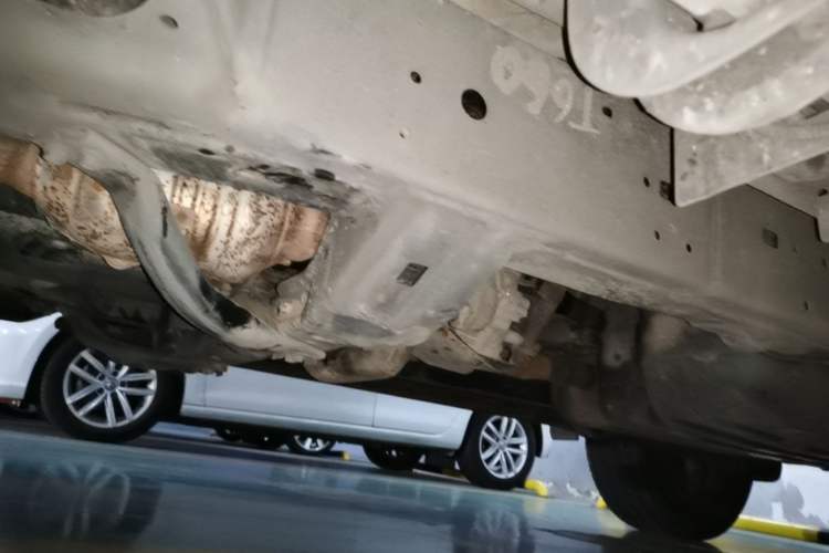 Used Toyota Prado 2016 3.5L Automatic TX-L Chassis Front Left