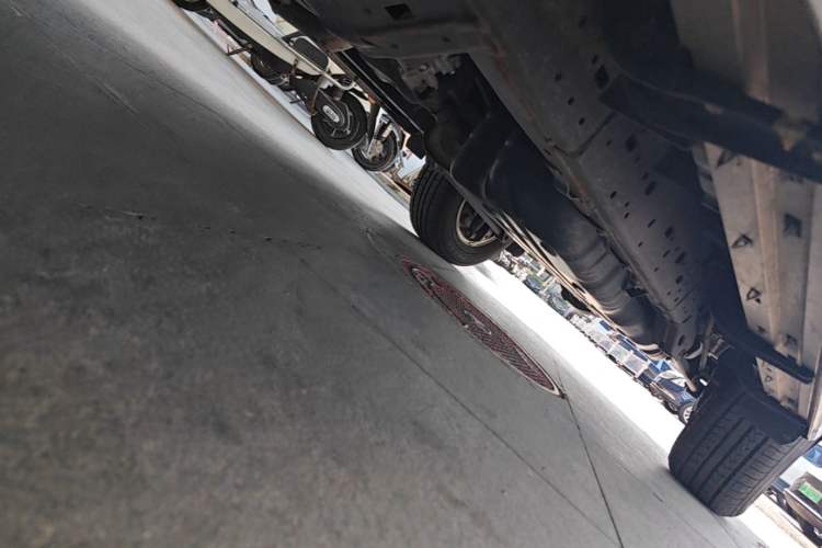 Used Toyota Prado 2016 3.5L Automatic TX-L Chassis Front Left