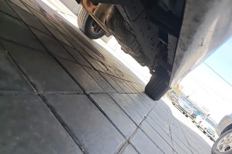 Used Toyota Prado 2016 2700 TX 7-Seater Middle East Version Chassis Front Left