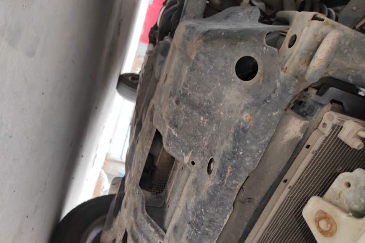 Used Toyota Prado 2016 3.5L Automatic TX-L NAVI Chassis Front