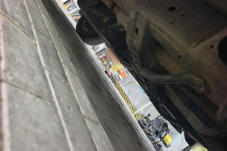 Used Toyota Prado 2016 2.7L Automatic Standard Edition Chassis Front Right