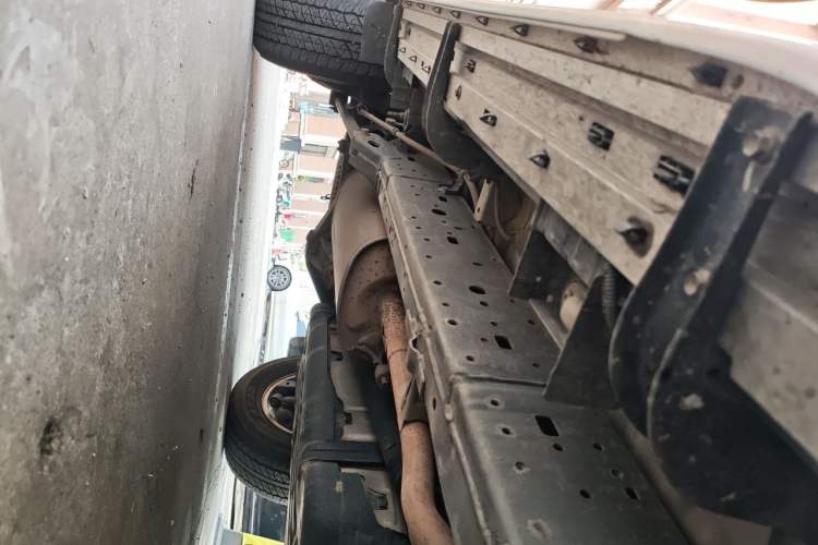 Used Toyota Prado 2016 3.5L Automatic TX-L Chassis Front Right