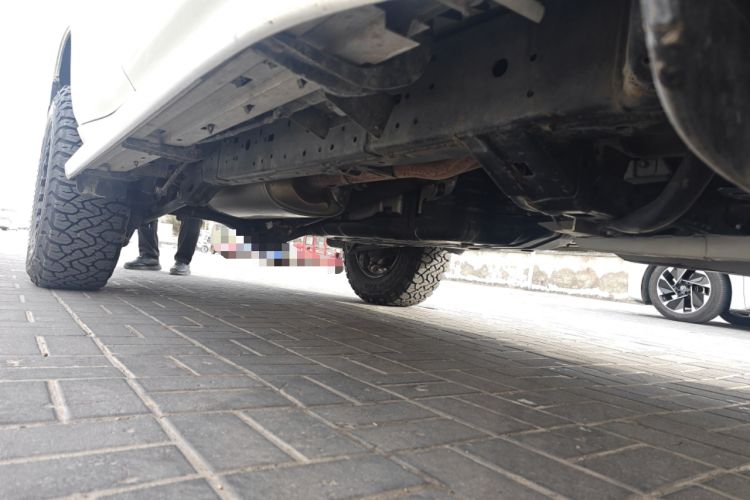 Used Toyota Prado 2016 3.5L Automatic TX-L NAVI Chassis Front Right