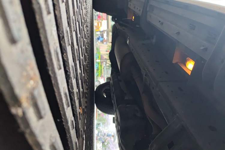 Used Toyota Prado 2016 3.5L Automatic VX NAVI Chassis Front Right