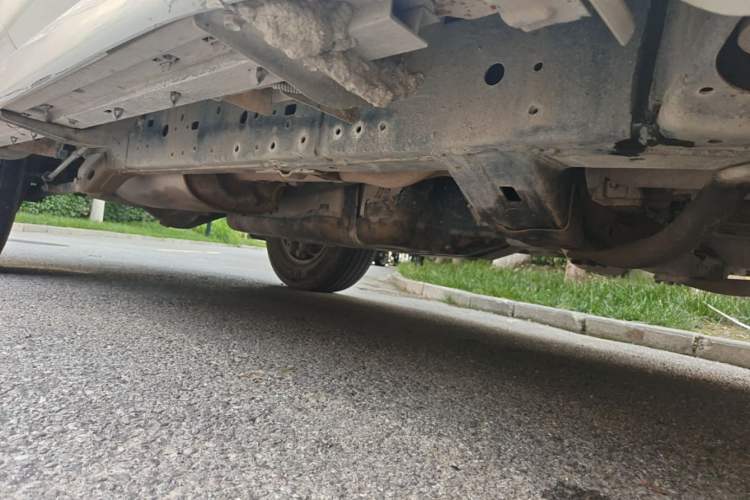 Used Toyota Prado 2016 3.5L Automatic TX-L Chassis Front Right