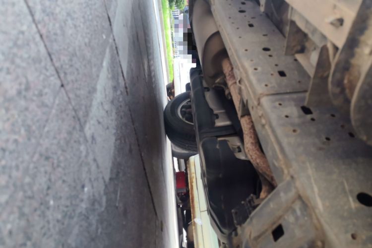 Used Toyota Prado 2016 3.5L Automatic TX-L Chassis Front Right