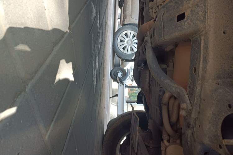 Used Toyota Prado 2016 3.5L Automatic TX-L NAVI Chassis Front Right