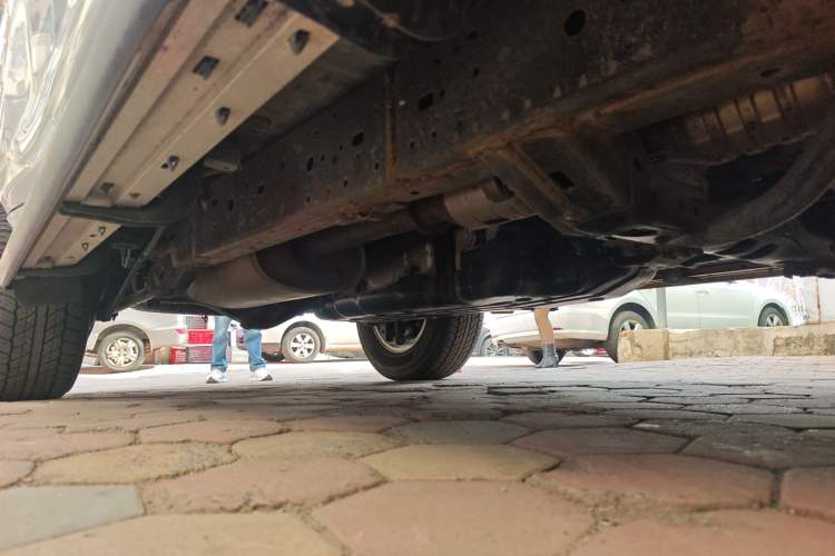Used Toyota Prado 2016 2.7L Automatic Standard Edition Chassis Front Right