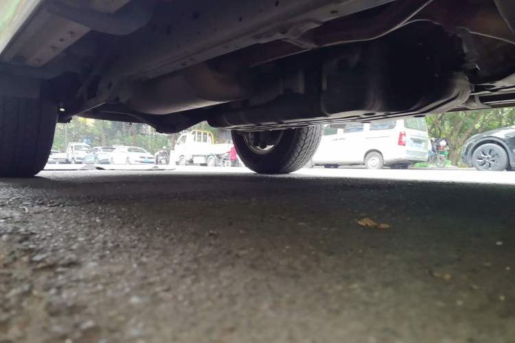 Used Toyota Prado 2016 3.5L Automatic TX-L Chassis Front Right