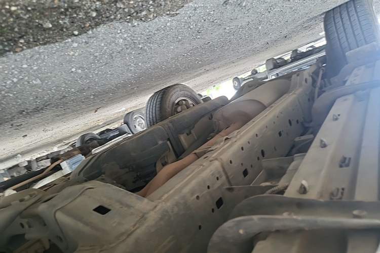Used Toyota Prado 2016 3.5L Automatic TX-L NAVI Chassis Front Right