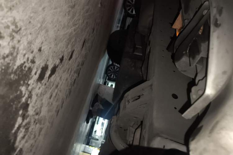 Used Toyota Prado 2016 3.5L Automatic TX-L Chassis Front Right