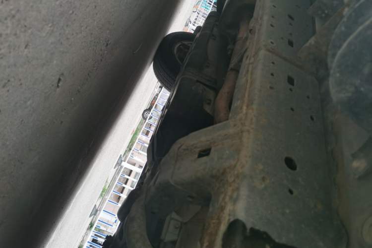 Used Toyota Prado 2016 3.5L Automatic TX-L Chassis Front Right
