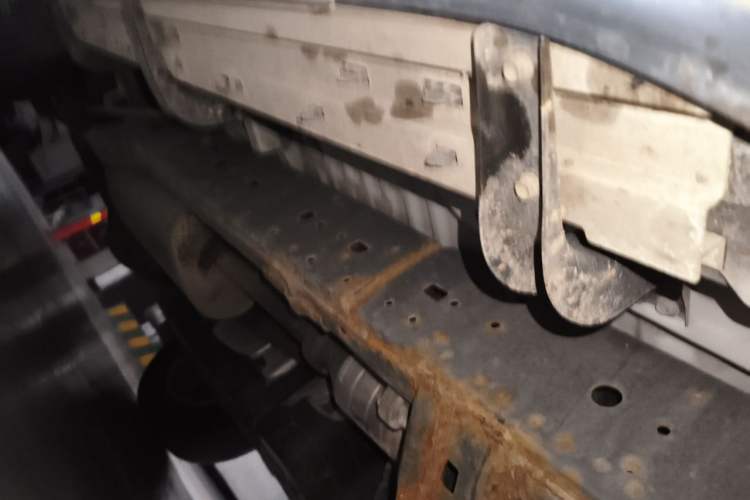 Used Toyota Prado 2016 2.7L Automatic Standard Edition Chassis Front Right