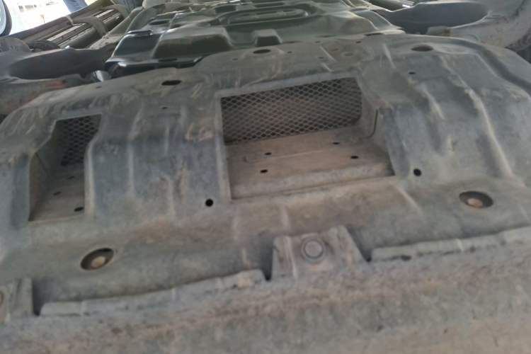 Used Toyota Prado 2016 2700 Middle East Version Chassis Front