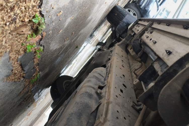 Used Toyota Prado 2016 3.5L Automatic TX-L Chassis Rear Left