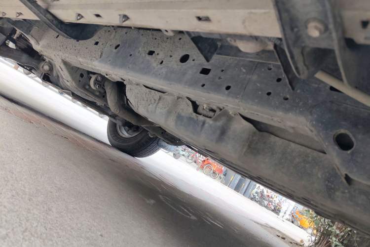 Used Toyota Prado 2016 3.5L Automatic TX-L Chassis Rear Left