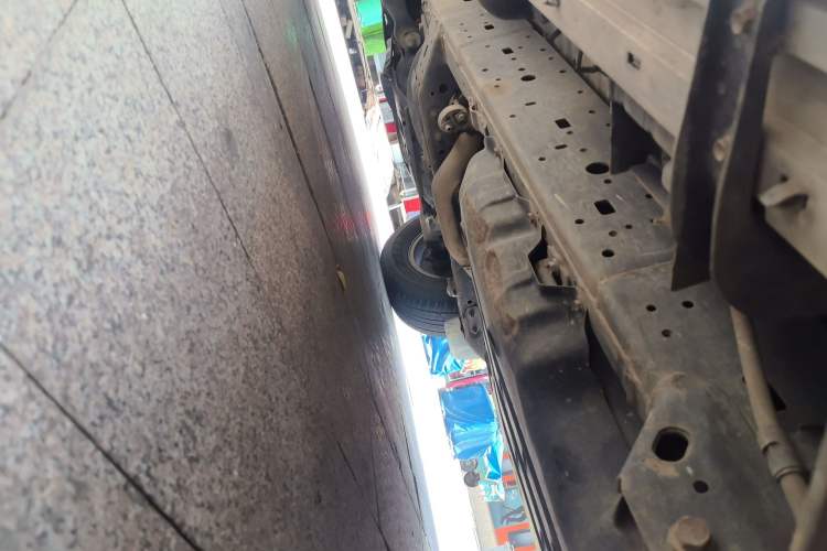 Used Toyota Prado 2016 3.5L Automatic TX-L Chassis Rear Left