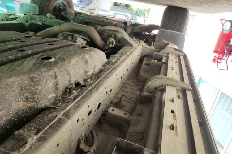 Used Toyota Prado 2016 3.5L Automatic TX-L NAVI Chassis Rear Left