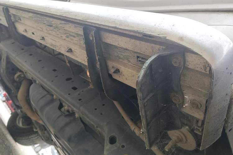 Used Toyota Prado 2016 3.5L Automatic TX-L Chassis Rear Left