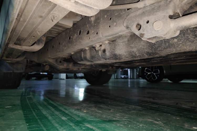 Used Toyota Prado 2016 2.7L Automatic Standard Edition Chassis Rear Left