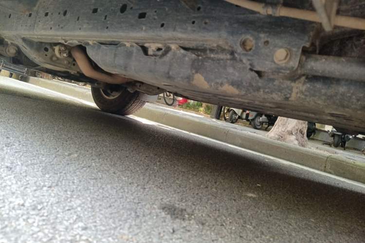 Used Toyota Prado 2016 3.5L Automatic TX-L Chassis Rear Left