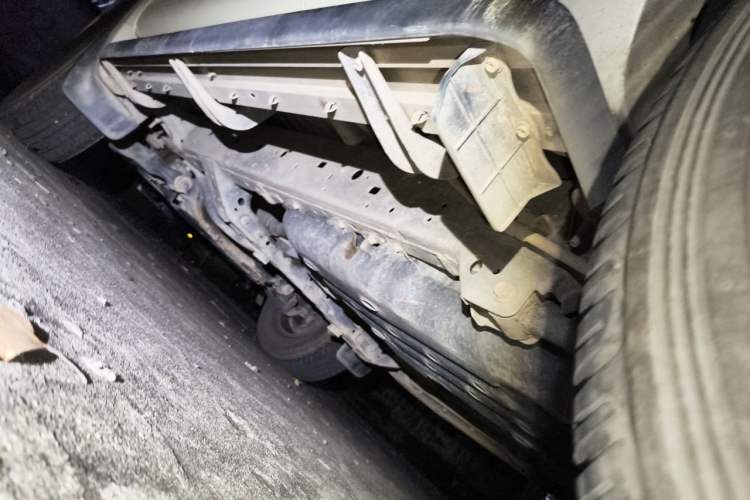 Used Toyota Prado 2016 2.7L Automatic Standard Edition Chassis Rear Left