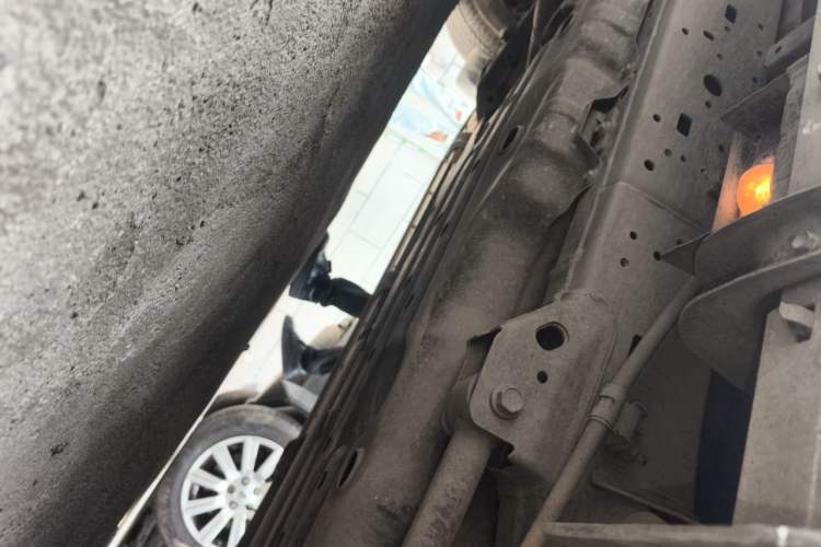 Used Toyota Prado 2016 3.5L Automatic TX-L NAVI Chassis Rear Left