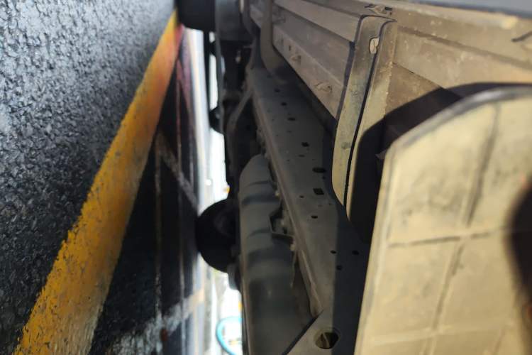 Used Toyota Prado 2016 2.7L Automatic Standard Edition Chassis Rear Left