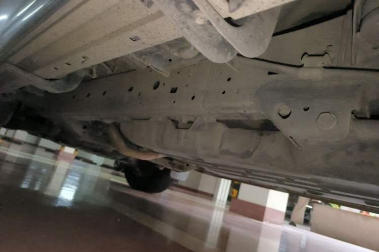 Used Toyota Prado 2016 3.5L Automatic TX-L NAVI Chassis Rear Left