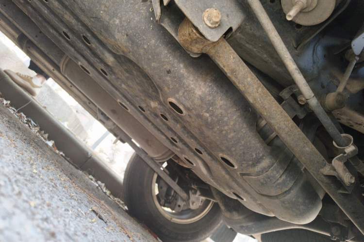 Used Toyota Prado 2016 2.7L Automatic Standard Edition Chassis Rear Left