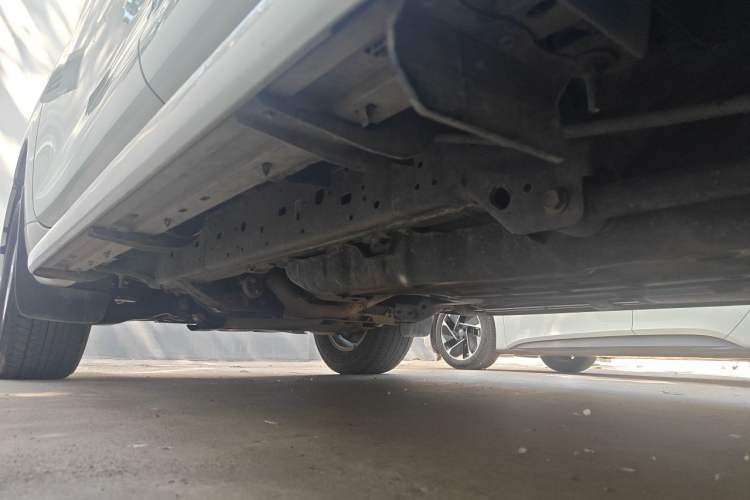 Used Toyota Prado 2016 3.5L Automatic TX-L NAVI Chassis Rear Left