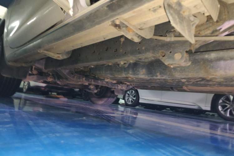 Used Toyota Prado 2016 2.7L Automatic Standard Edition Chassis Rear Left