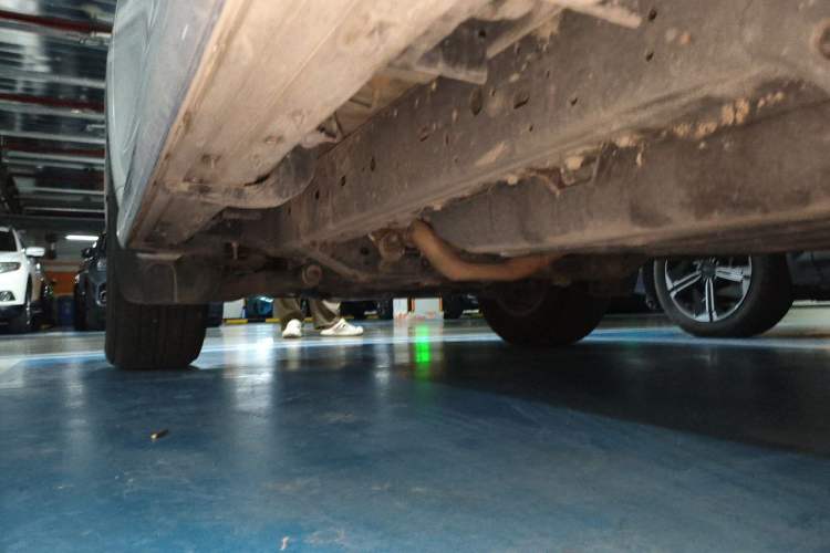 Used Toyota Prado 2016 3.5L Automatic TX-L Chassis Rear Left