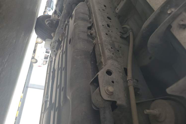 Used Toyota Prado 2016 2.7L Automatic Standard Edition Chassis Rear Left