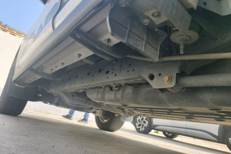Used Toyota Prado 2016 2.7L Automatic Standard Edition Chassis Rear Left