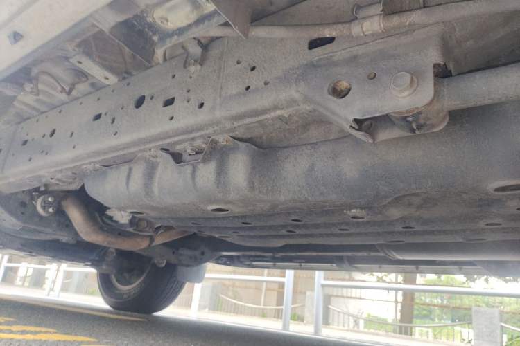 Used Toyota Prado 2016 3.5L Automatic TX-L Chassis Rear Left