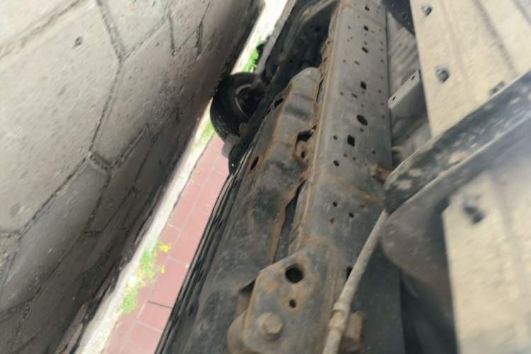 Used Toyota Prado 2016 2.7L Automatic Standard Edition Chassis Rear Left