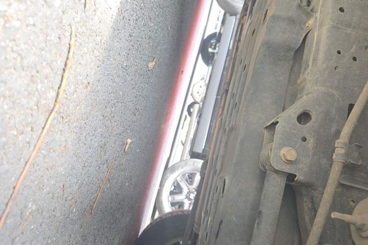 Used Toyota Prado 2016 3.5L Automatic TX-L Chassis Rear Left