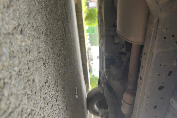 Used Toyota Prado 2016 2.7L Automatic Standard Edition Chassis Rear Right