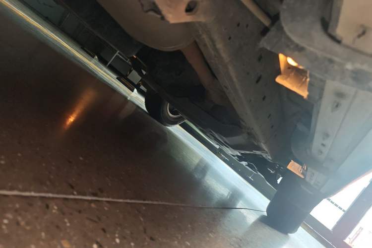 Used Toyota Prado 2016 3.5L Automatic TX-L Chassis Rear Right