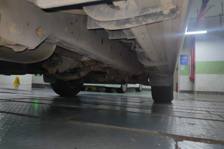 Used Toyota Prado 2016 3.5L Automatic TX-L Chassis Rear Right