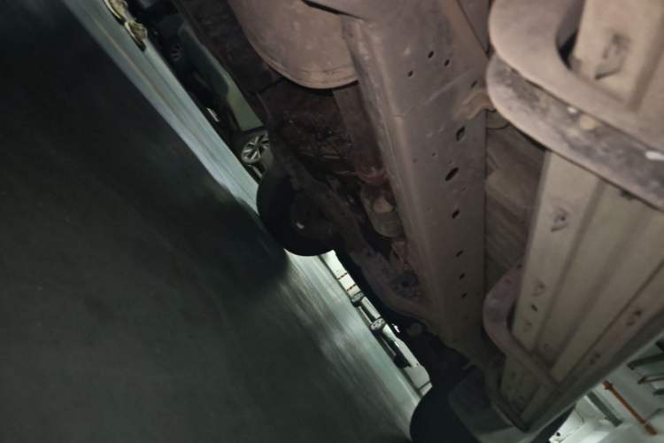 Used Toyota Prado 2016 2.7L Automatic Standard Edition Chassis Rear Right