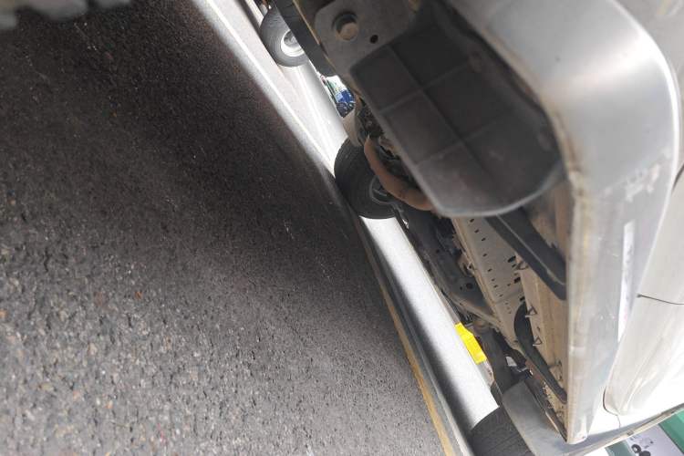 Used Toyota Prado 2016 3.5L Automatic TX-L Chassis Rear Right