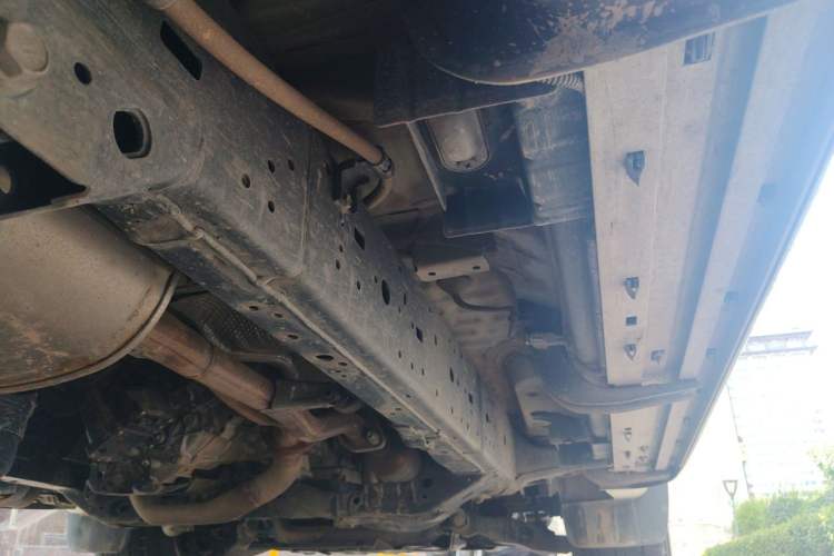 Used Toyota Prado 2016 3.5L Automatic TX-L Chassis Rear Right