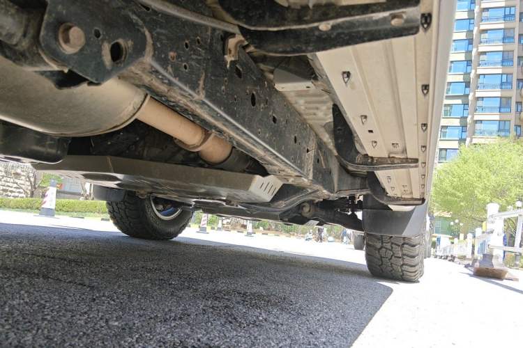 Used Toyota Prado 2016 2.7L Automatic Standard Edition Chassis Rear Right