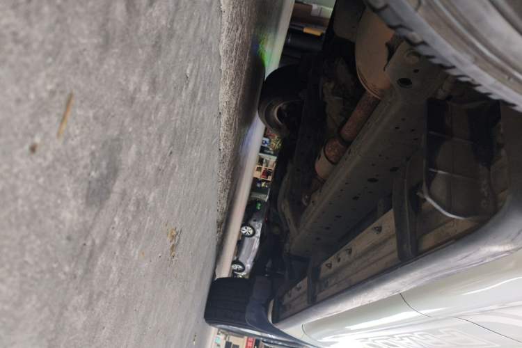 Used Toyota Prado 2016 2.7L Automatic Standard Edition Chassis Rear Right