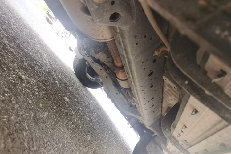 Used Toyota Prado 2016 2.7L Automatic Standard Edition Chassis Rear Right