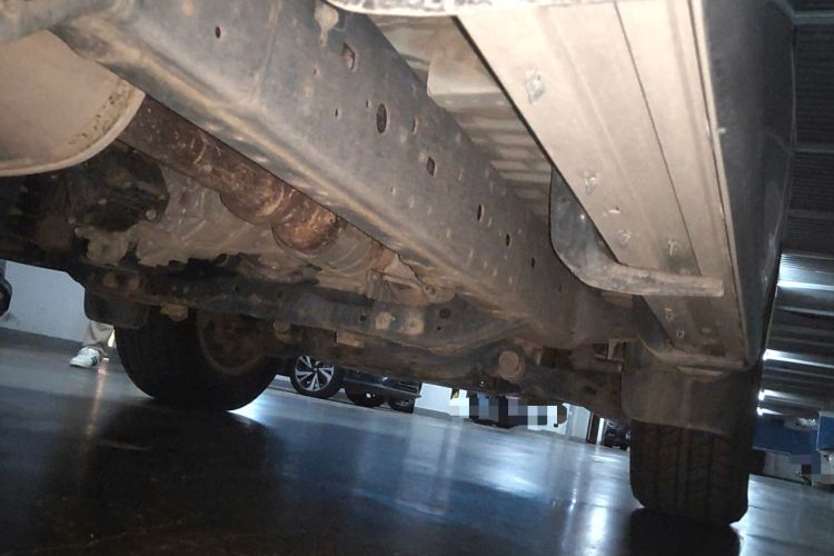 Used Toyota Prado 2016 2.7L Automatic Standard Edition Chassis Rear Right