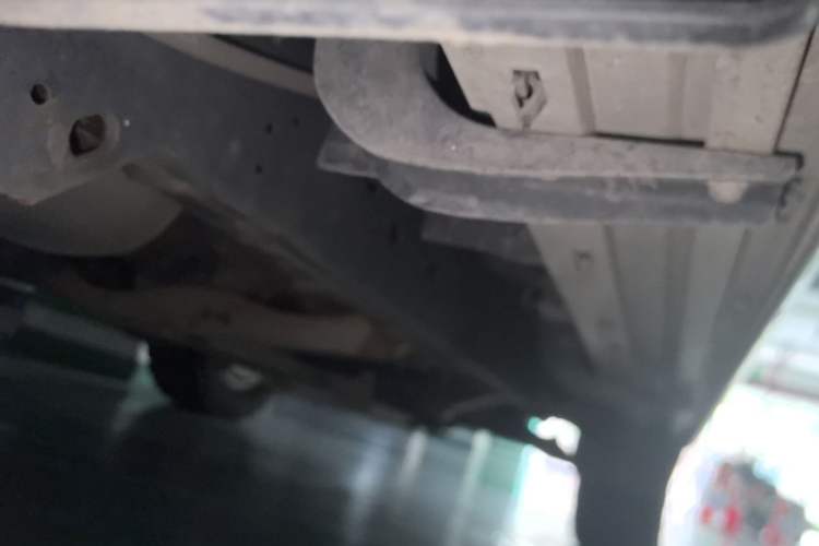 Used Toyota Prado 2016 3.5L Automatic TX-L Chassis Rear Right