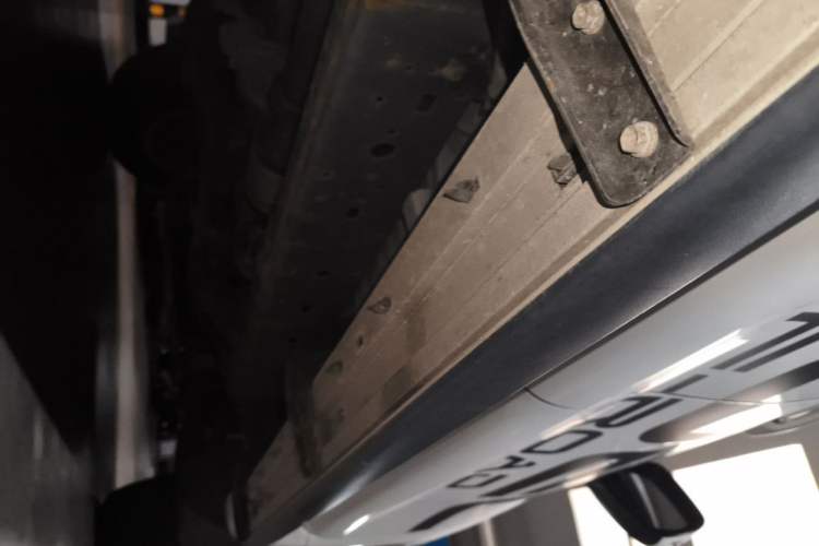 Used Toyota Prado 2016 2.7L Automatic Standard Edition Chassis Rear Right